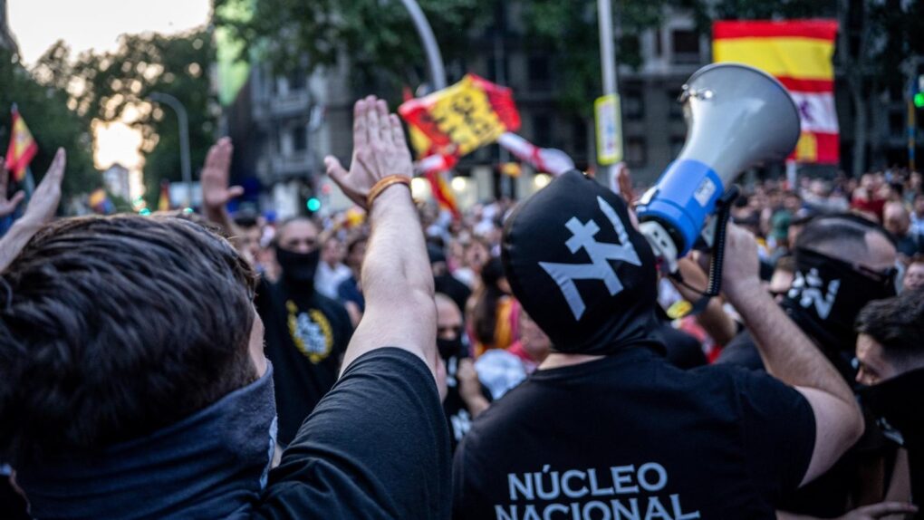 El Resurgimiento del Neonazismo entre la Juventud Rusa: Un Fenómeno Alarmante