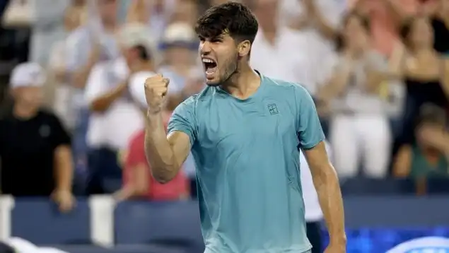 Alcaraz y Zverev: La Esperada Semifinal del Masters 1000 de Cincinnati