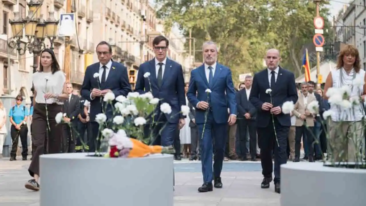 Barcelona Recuerda a las Víctimas del 17-A en su Octavo Aniversario