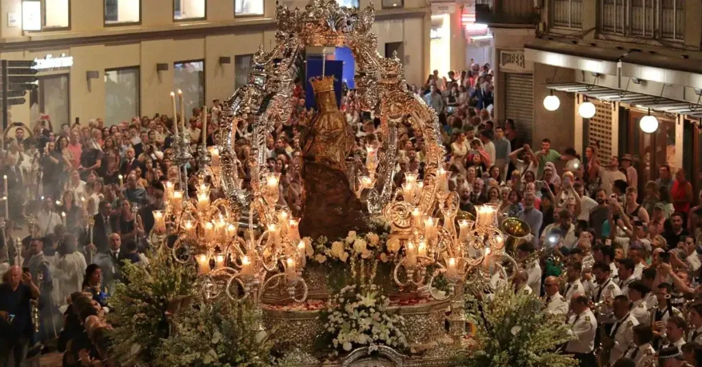 La Tradicional Procesión de la Virgen de la Victoria en Málaga: Historia y Detalles del Evento