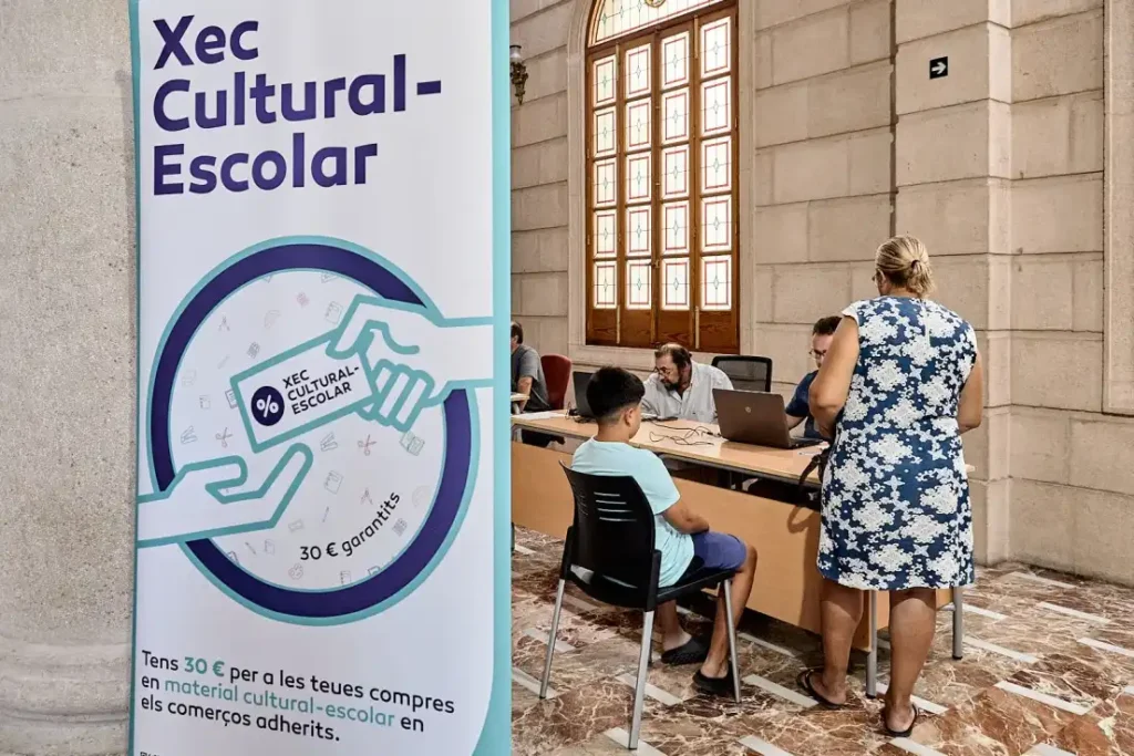 Iniciativa Municipal para Apoyar a las Familias en el Inicio del Curso Escolar en Gandia