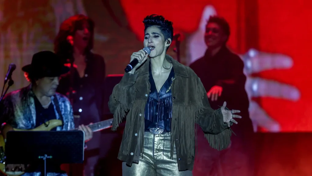 Alba Flores Rinde Homenaje a su Padre en ‘Flores para Antonio’