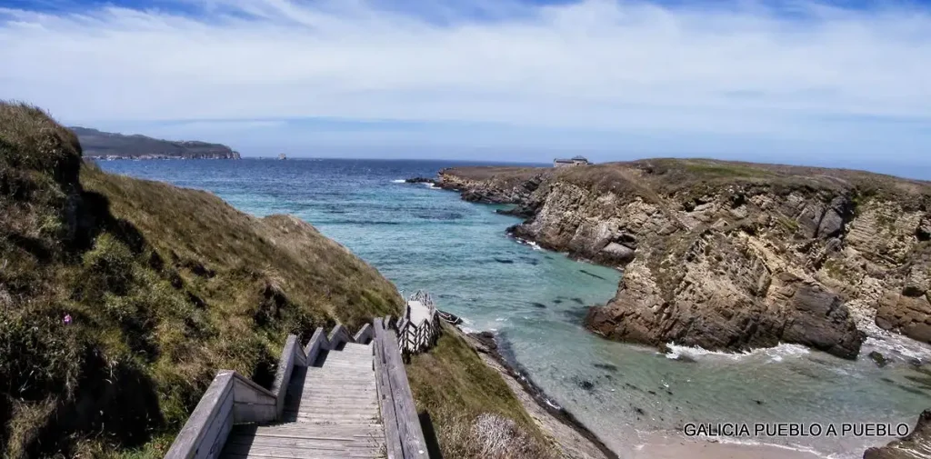 La Ermita de Santa Comba: Un Tesoro Oculto en la Costa Gallega