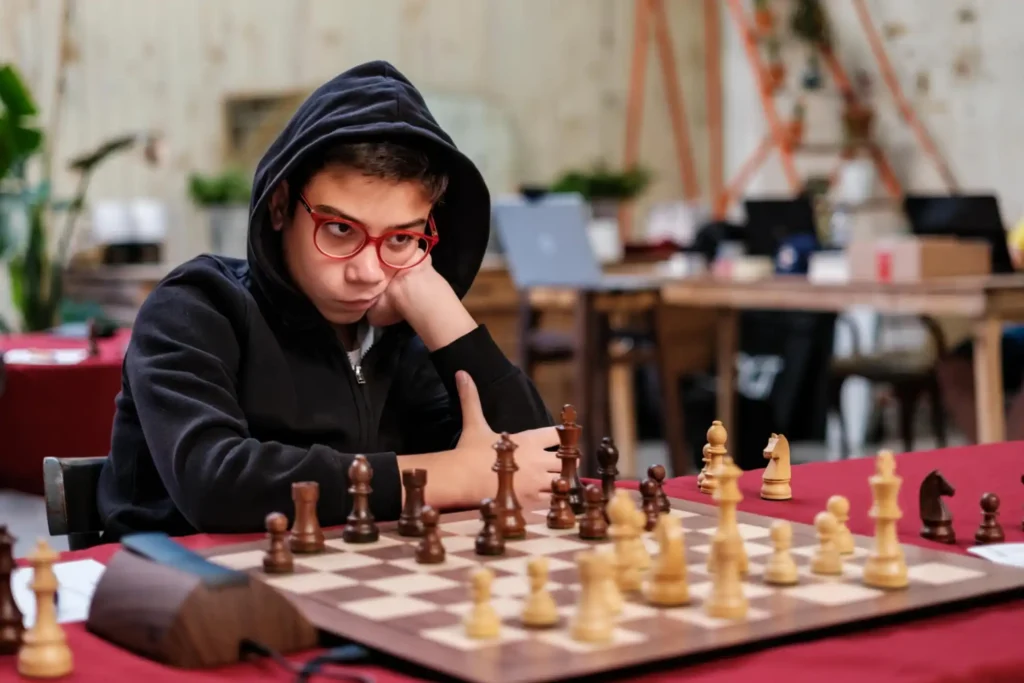 Faustino Oro: El Joven Ajedrecista que Está Haciendo Historia