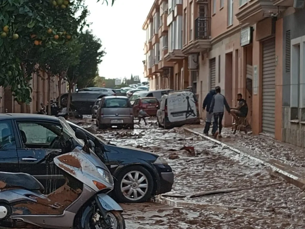 Inseguridad Persistente en Paiporta: Un Año Después de la Dana