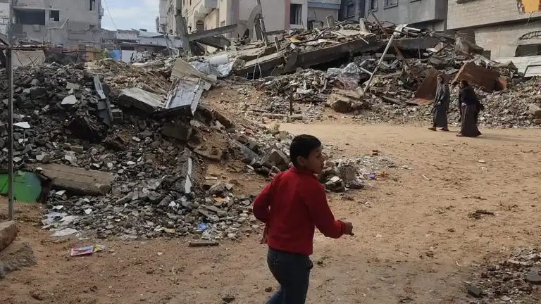 Crisis Humanitaria en Gaza: La Entrada de Ayuda y el Acuerdo de Alto el Fuego