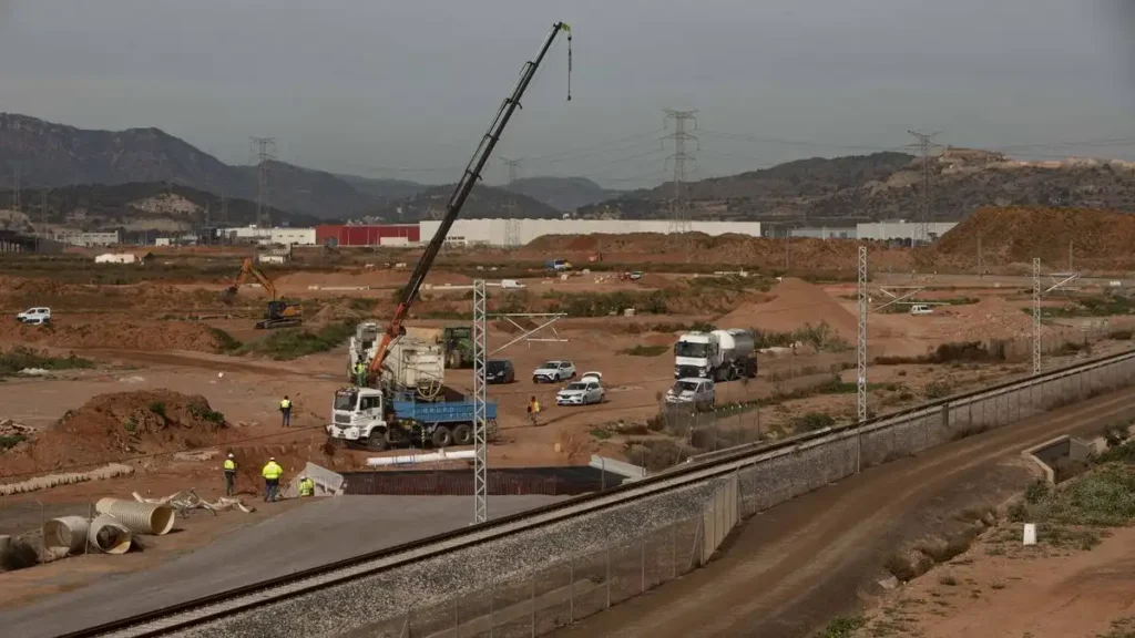 MG Automóviles Busca Establecer una Planta en Valencia: Oportunidades y Desafíos