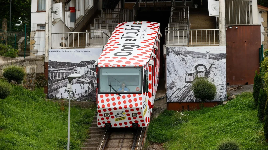 Crisis en el Transporte Público de Lisboa: Dimisión en la Empresa del Funicular Tras Tragedia