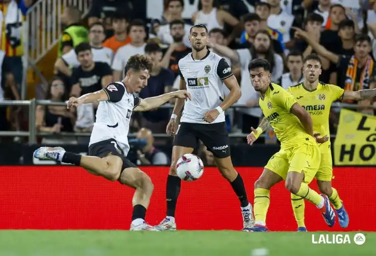 El Clásico Valenciano: Valencia y Villarreal se Enfrentan en un Duelo Decisivo
