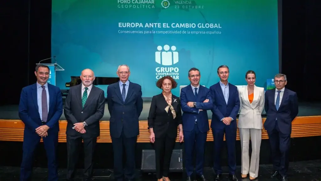 Desafíos y Estrategias en la Política Valenciana: Un Análisis de la Actualidad