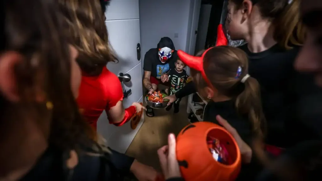 Celebraciones de Castanyada y Halloween en L’Hospitalet: Un Encuentro de Tradición y Diversión