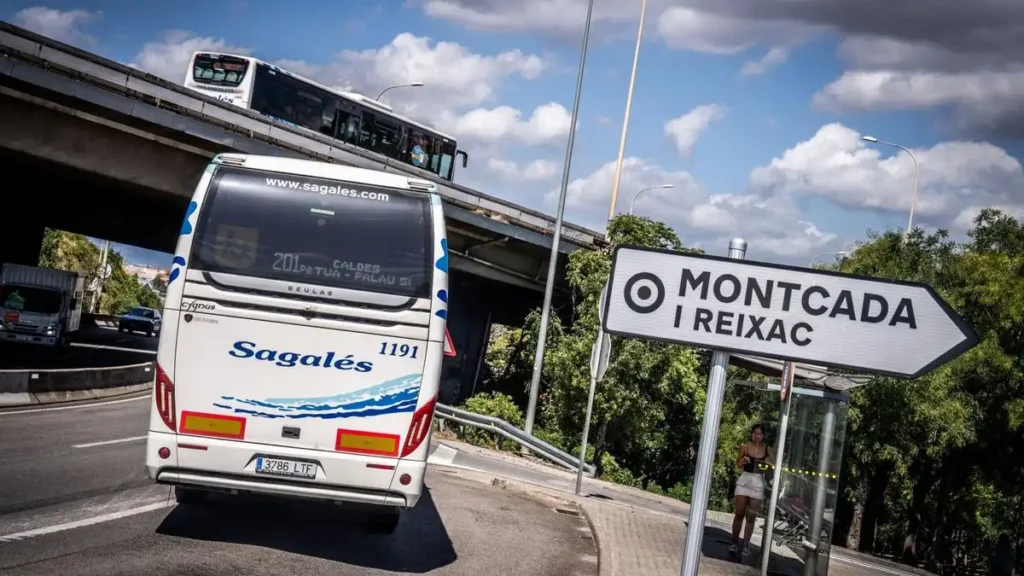 Transformación del Transporte Interurbano en Catalunya: Hacia una Flota Sostenible