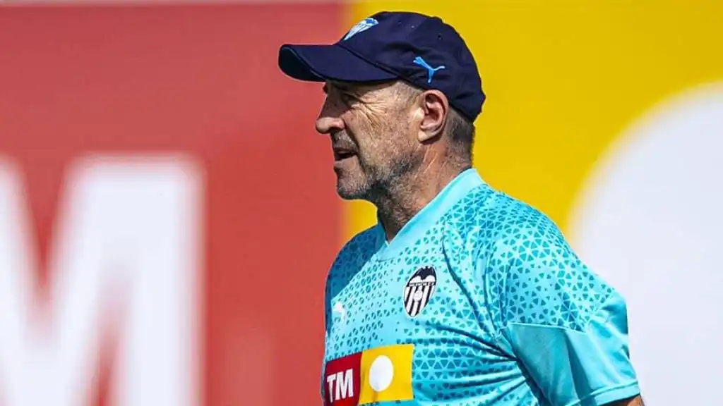 El Legado de José Manuel Ochotorena: Un Icono del Fútbol Español