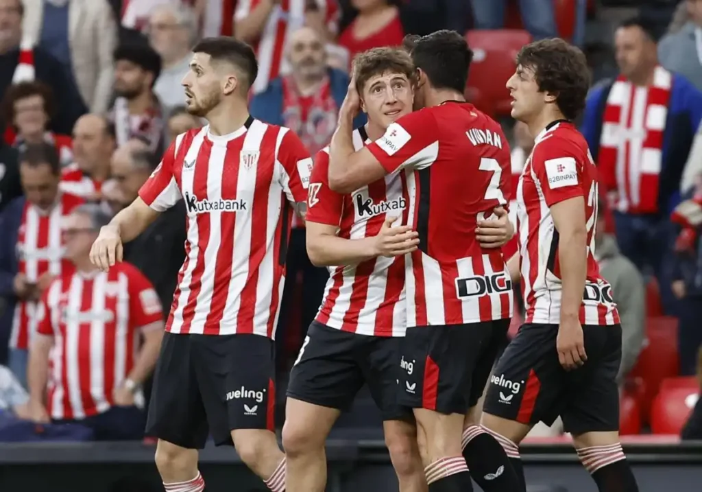 Desafíos del Athletic Club: La Carga de la Champions y el Bajo Rendimiento de sus Estrellas