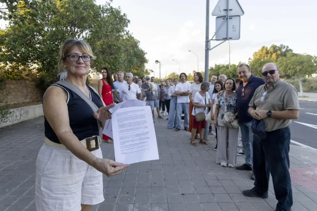 Controversia en Albufereta por la Nueva Hoguera: Vecinos en Desacuerdo