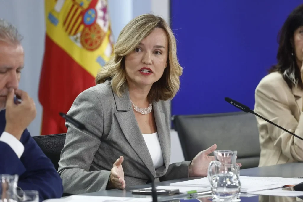 Pilar Alegría asume un nuevo rol en el PSOE tras la muerte de Guillermo Fernández Vara