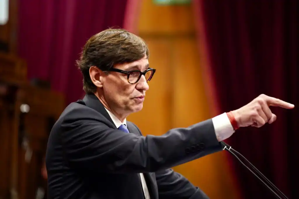 Illa Llama a la Reflexión a Junts en un Contexto Político Tenso