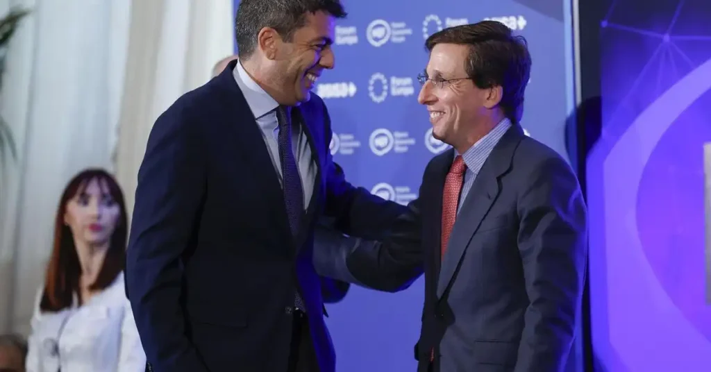 La Desconexión Crítica de Mazón Durante la Riada: Un Análisis Detallado
