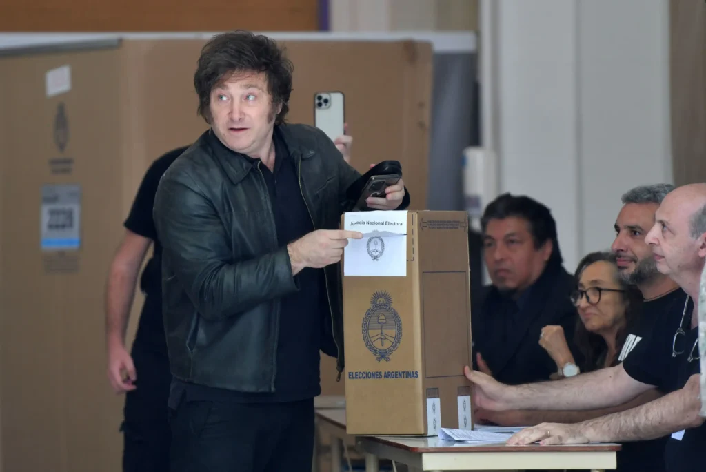 Argentina en la Encrucijada: Elecciones Legislativas y el Futuro del Gobierno de Milei