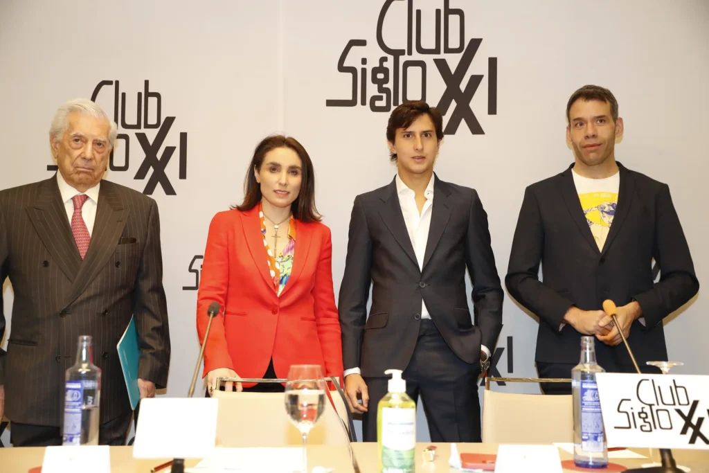 El Debate sobre el Toreo en la Actualidad: Un Encuentro en el Club Siglo XXI