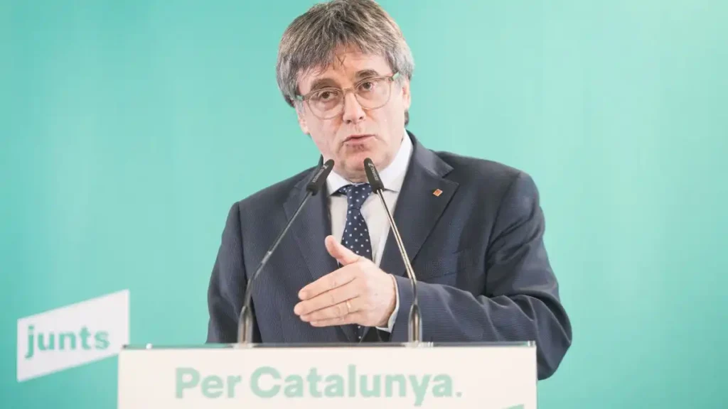 Junts y la Ruptura Definitiva con el PSOE: Un Análisis de la Situación Actual