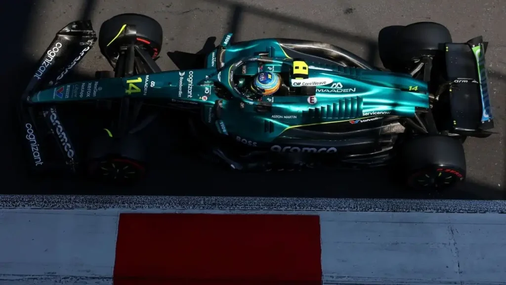 Divergencias en el Análisis de Alonso y Krack Tras el GP de México