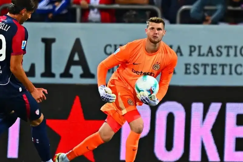 Trágico Accidente en Italia: El Portero Josep Martínez Involucrado en la Muerte de un Anciano