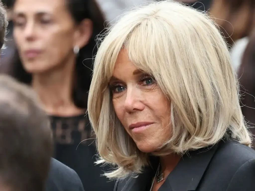 El impacto del ciberacoso: juicio contra quienes difunden rumores sobre Brigitte Macron