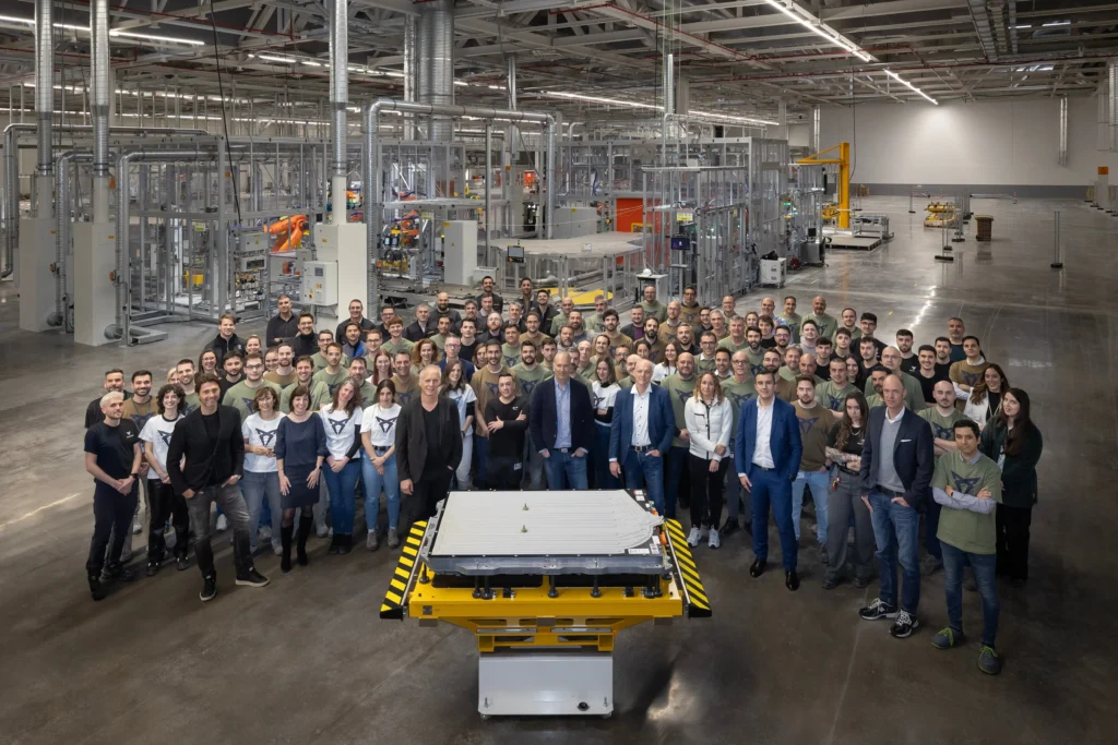 Seat Avanza Hacia la Electrificación con Nuevos Modelos Híbridos