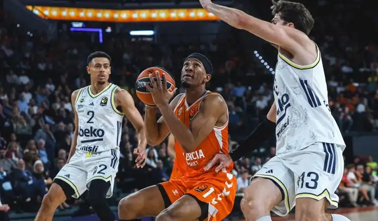 Valencia Basket Brilla en un Encuentro Espectacular contra Fenerbahce