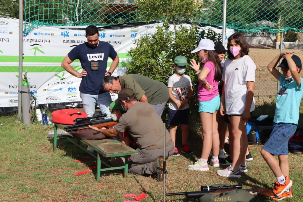 Controversia en Alicante: La Caza como Tema Educativo en las Escuelas