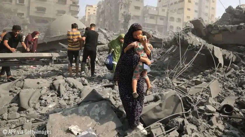 La Violencia en Gaza: Un Alto el Fuego en Crisis y sus Consecuencias Humanitarias