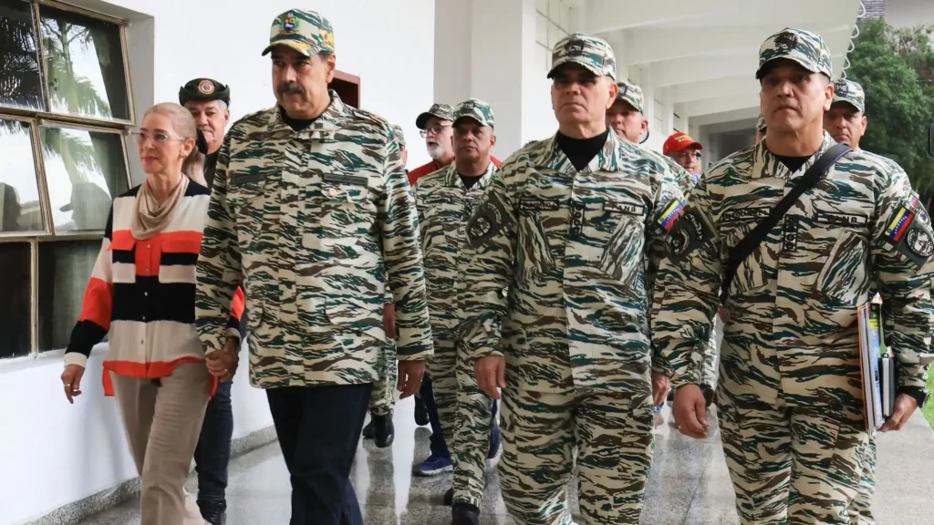 Operativo Militar de EE.UU. en el Pacífico: Un Nuevo Enfoque contra el Narcotráfico