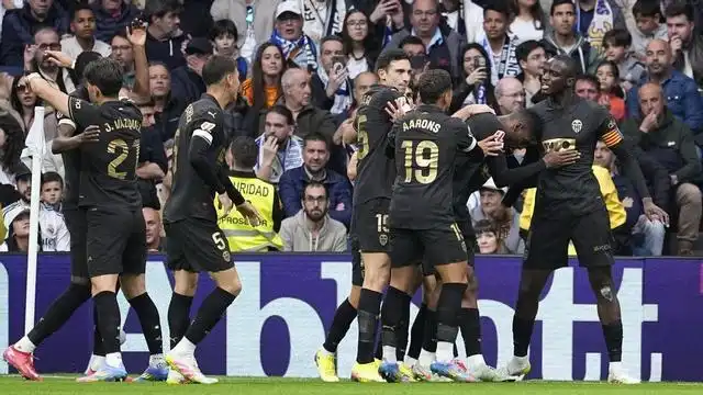 El Valencia CF y su búsqueda de soluciones ante el Real Madrid