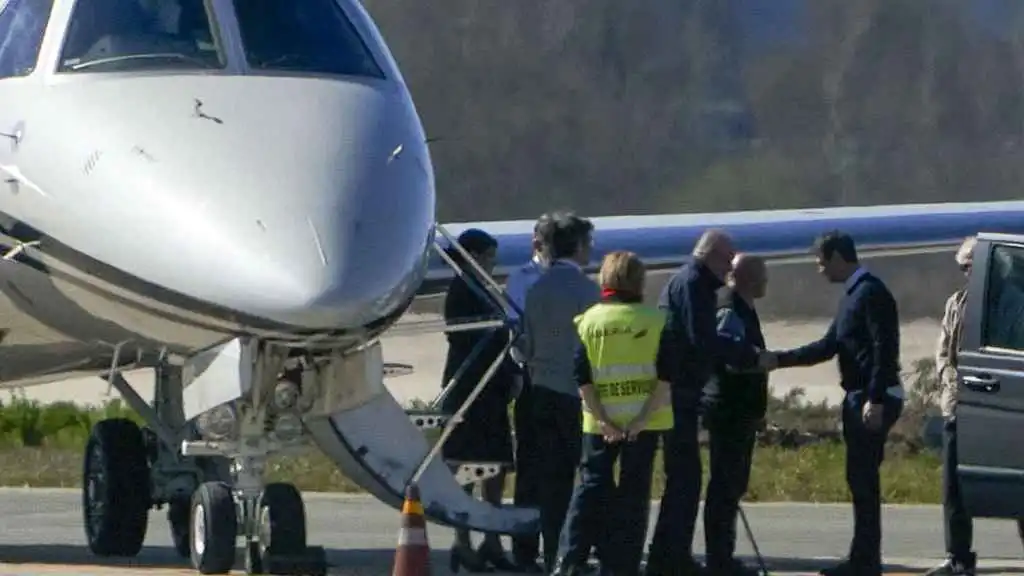 El Rey Juan Carlos y su Regreso a Vitoria: Tratamientos Médicos y Nuevas Revelaciones