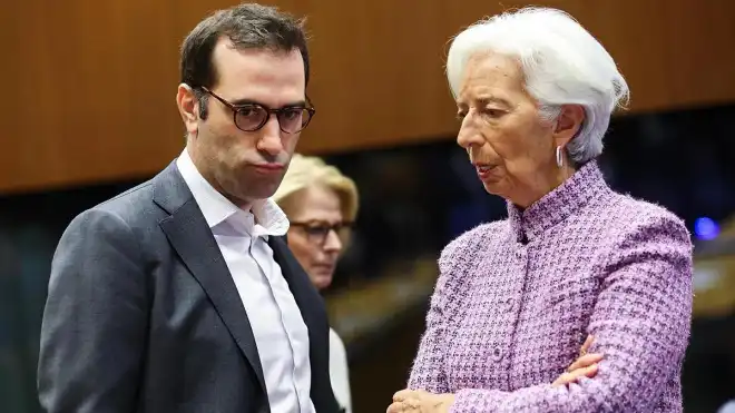 Cambios en la Supervisión Bancaria: El Gobierno Español Cede Competencias al BCE