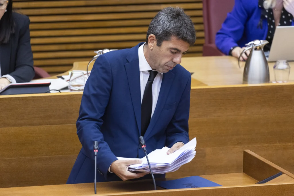 El Tiempo de Reflexión de Carlos Mazón: Un Análisis de la Controversia