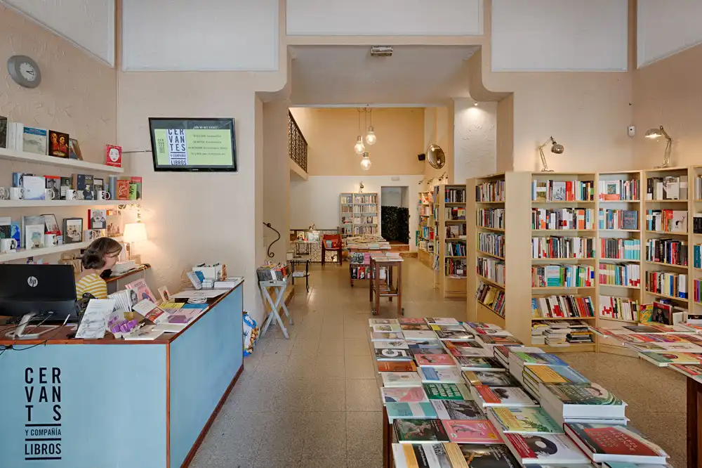 Cervantes y Compañía: Un Refugio Literario en el Corazón de Madrid