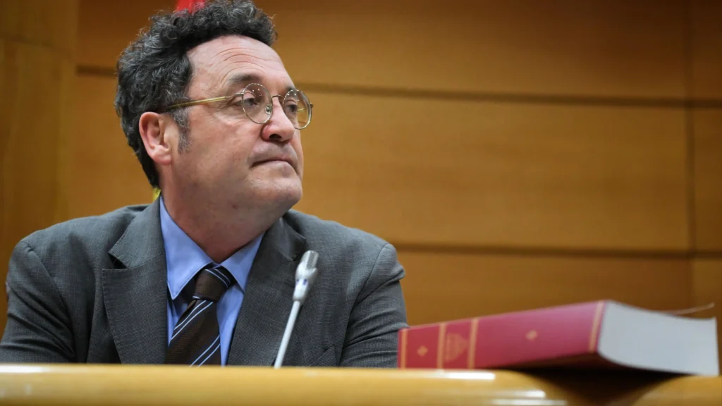 Dudas sobre la Legitimidad de un Documento en el Juicio al Fiscal General