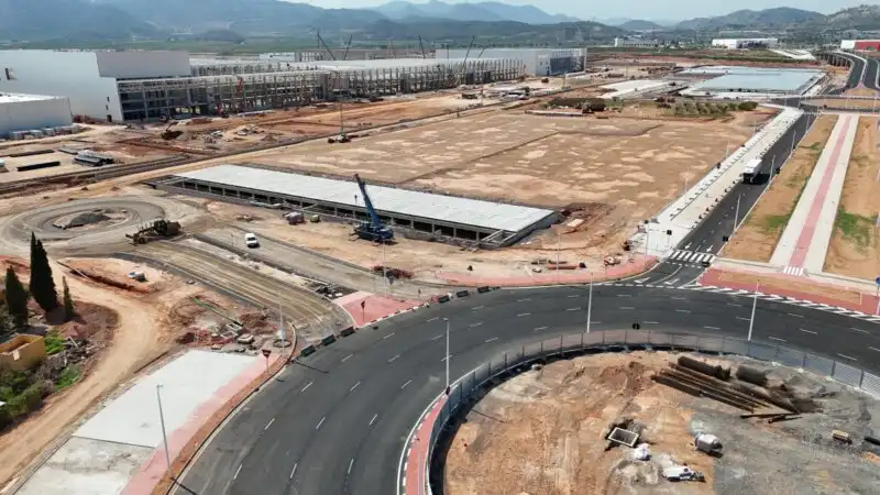 Inditex Realiza una Importante Inversión en Parc Sagunt II