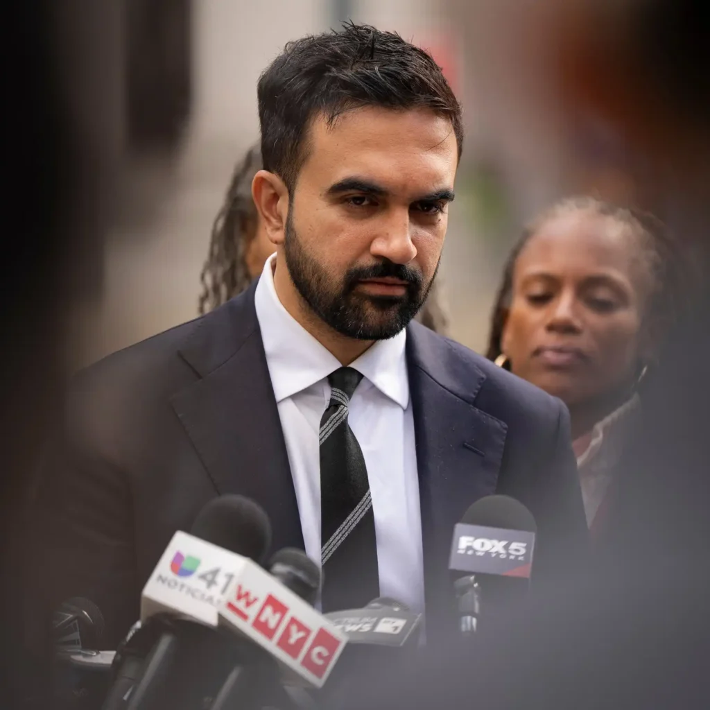 La Controversia en Torno a Zohran Mamdani: ¿Defensor de Hamas o Crítico de la Violencia?