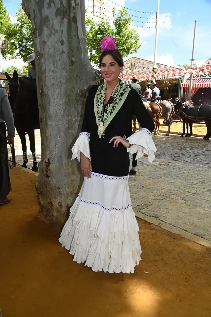 Lourdes Montes Brilla en Londres con su Moda Flamenca
