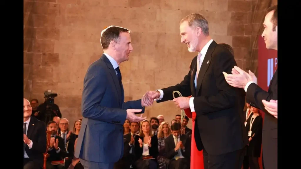 Reviviendo los 80: La Fundación Premios Rei Jaume I y su Llamado a la Inversión en I+D