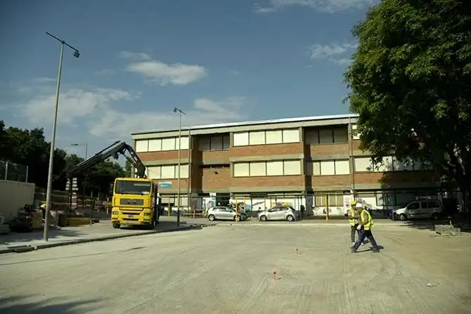 La Larga Espera por la Reforma de la Escuela Milagros Consarnau en L’Hospitalet