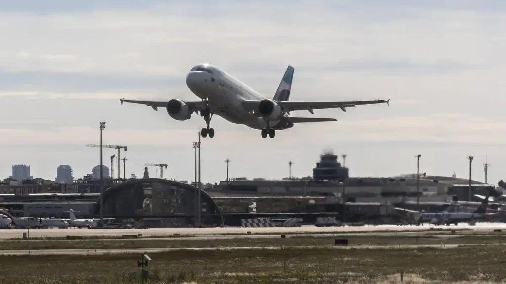 El Aeropuerto de Valencia: Un Faro de Conectividad Internacional
