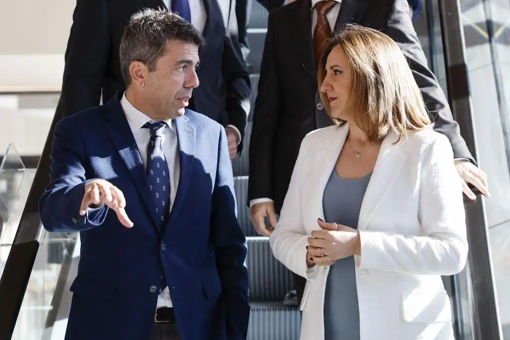 Crisis Política en la Comunitat Valenciana: El Futuro del PP y Vox en la Gobernabilidad