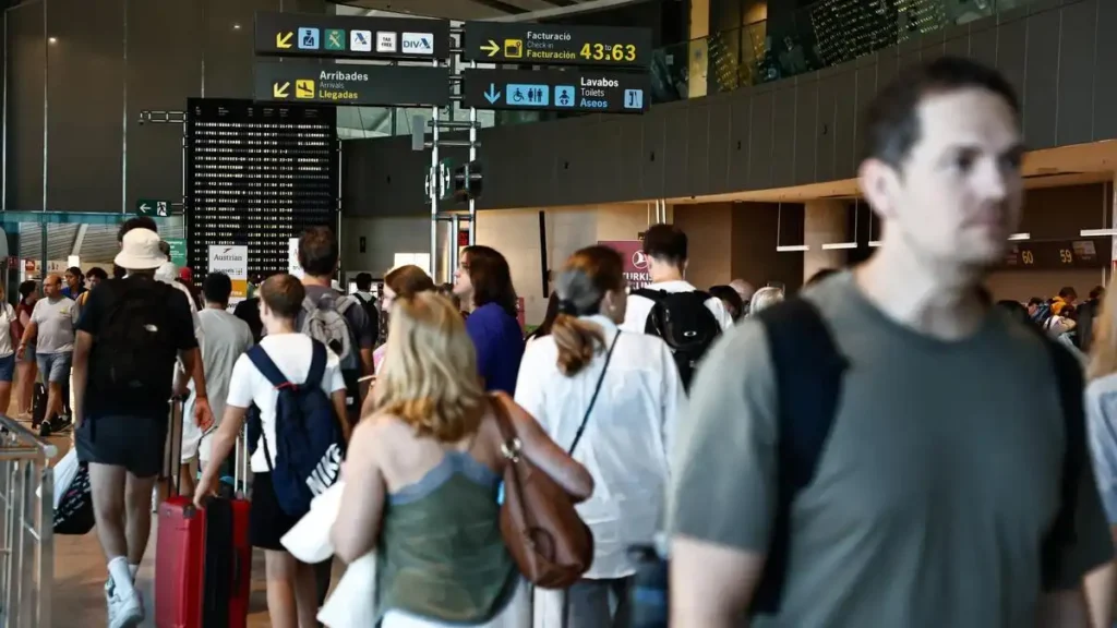 El Aeropuerto de Valencia: Un Faro de Oportunidades Internacionales en el Turismo