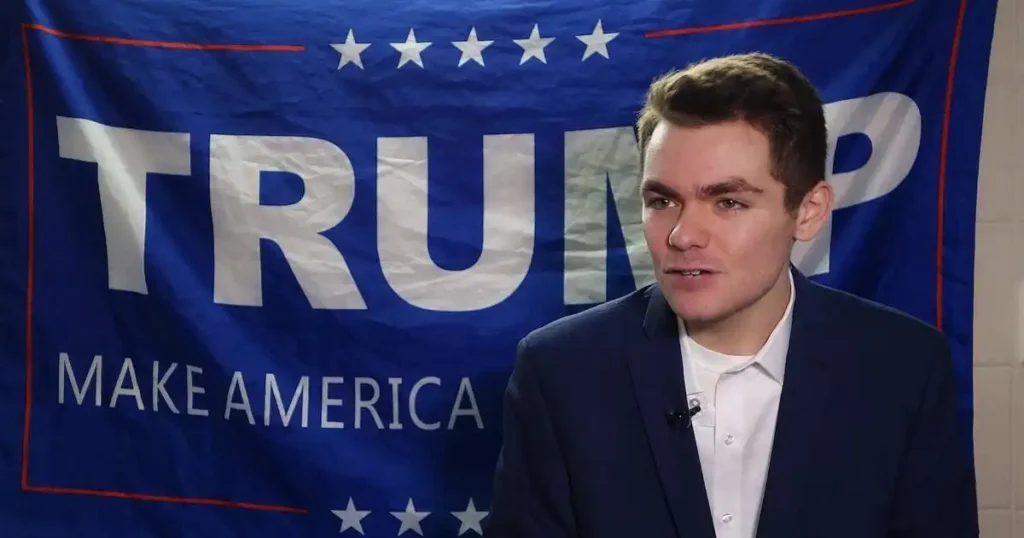 El Resurgir de Nick Fuentes: Controversias y Reacciones en el Conservadurismo Americano