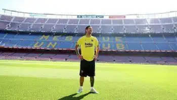 El Regreso Nostálgico de Messi al Camp Nou: Un Encuentro que Podría Marcar la Historia