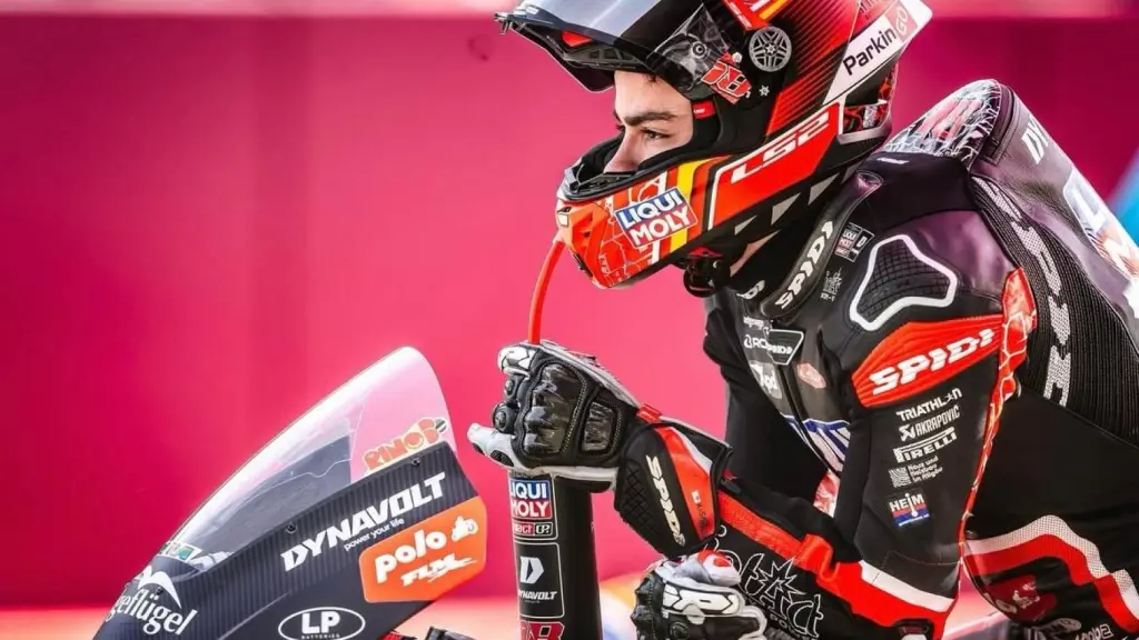 El Desafío de Manuel González: La Última Oportunidad por el Título de Moto2